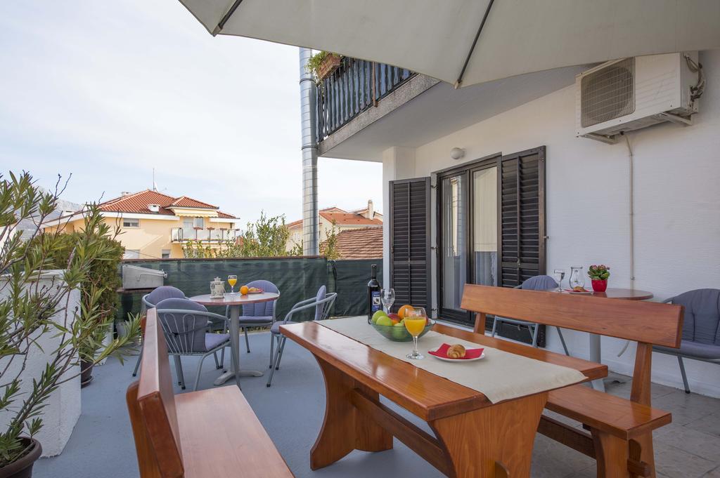 Apartment Kurbasa Kaštela Eksteriør bilde
