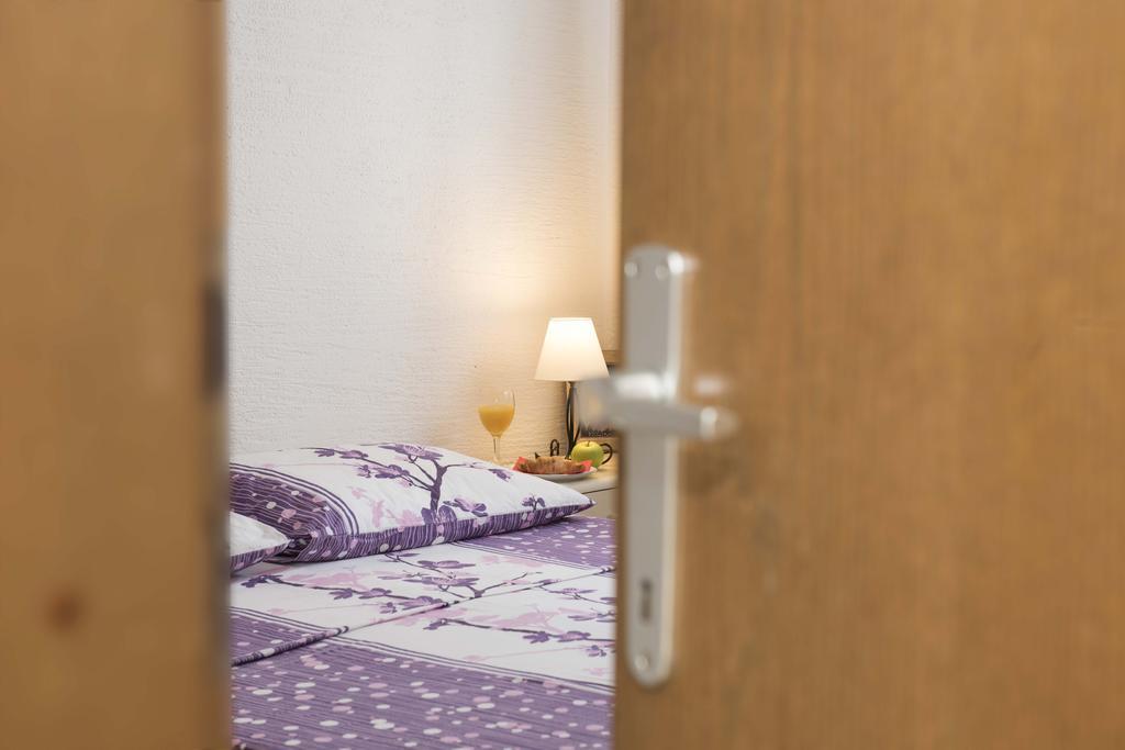 Apartment Kurbasa Kaštela Eksteriør bilde